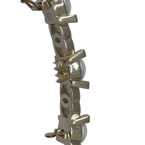 CHANEL Gold Pearl Barette - Picture 4 of 7